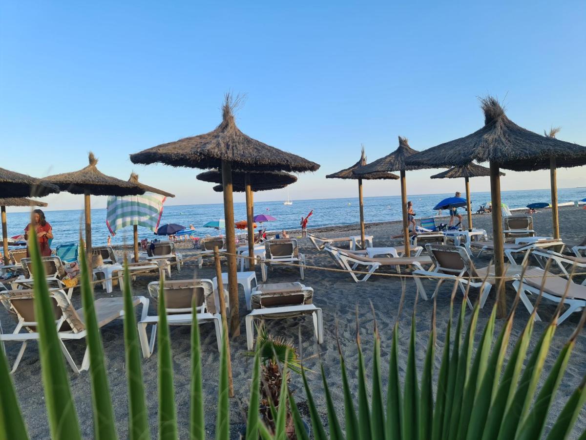 Seaside Serenity - Stylish Apartment With Spectacular Views 马尼尔瓦 外观 照片